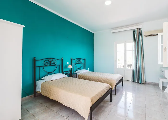 Fexulis Studios & Suites